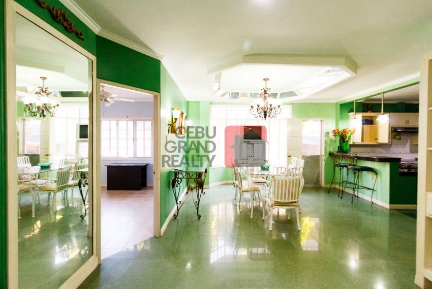 RHSN9 5 Bedroom House for Rent in Banilad - Cebu Grand Realty