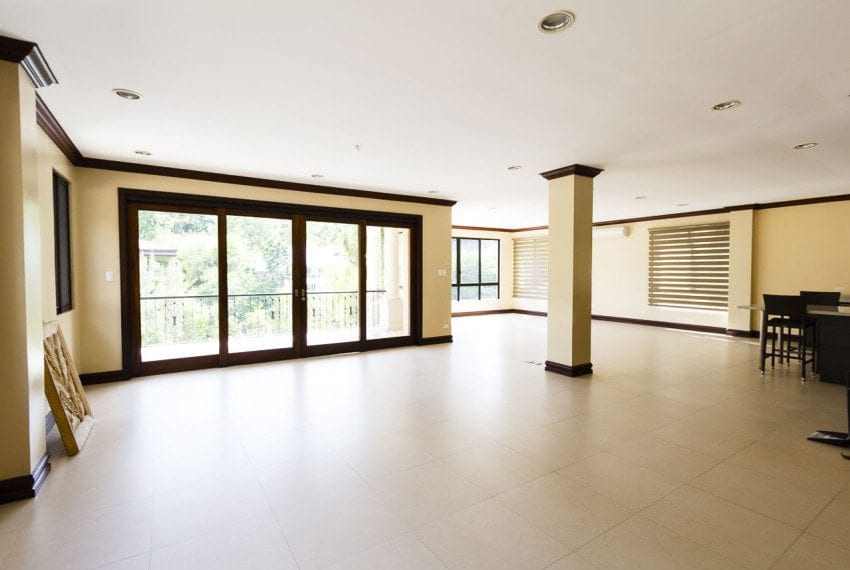 SRB4 5 Bedroom House for Sale in Maria Luisa Park Banilad Cebu C