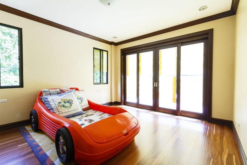 SRB5 5 Bedroom House for Sale in Maria Luisa Park Banilad Cebu C