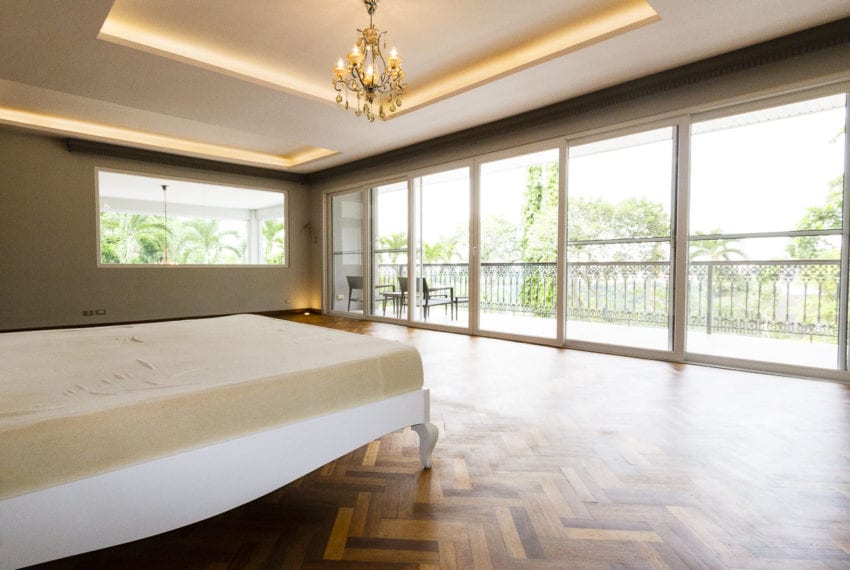 RH293 5 Bedroom House for Rent in Maria Luisa Park Cebu City Ceb