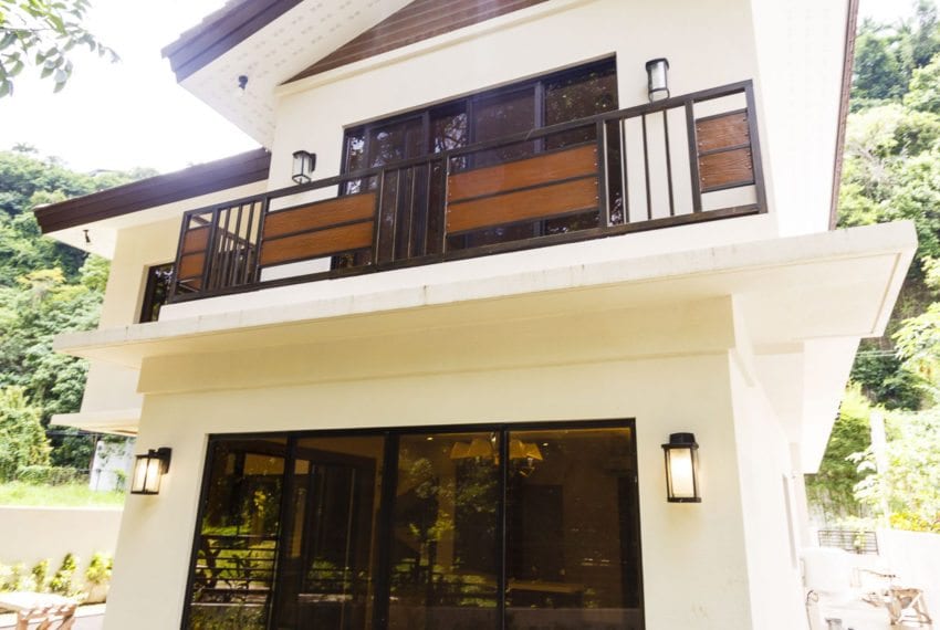 SRB109 4 bedroom House for Sale in Maria Luisa Park Cebu City Ce