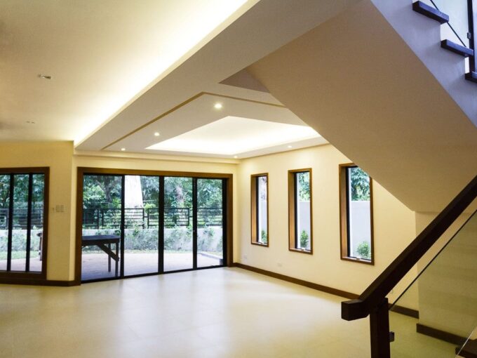 House for Sale in Maria Luisa