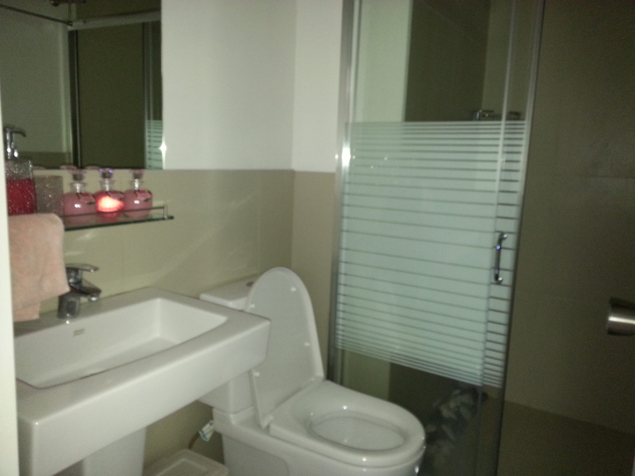 RCP144 1 Bedroom Condominium for Rent in Cebu Business Park Cebu Grand Realty (7)