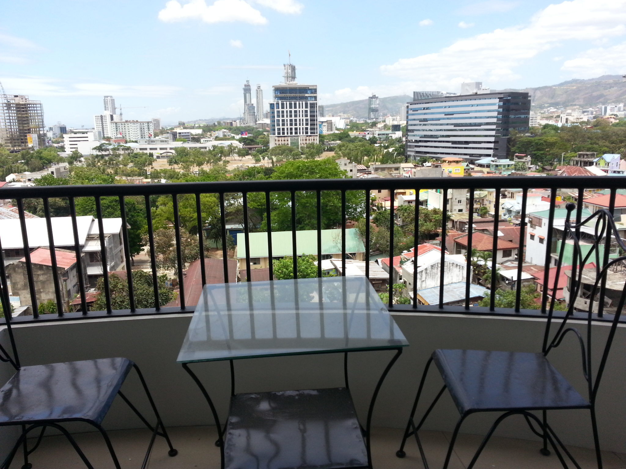RCP144 1 Bedroom Condominium for Rent in Cebu Business Park Cebu Grand Realty (8)