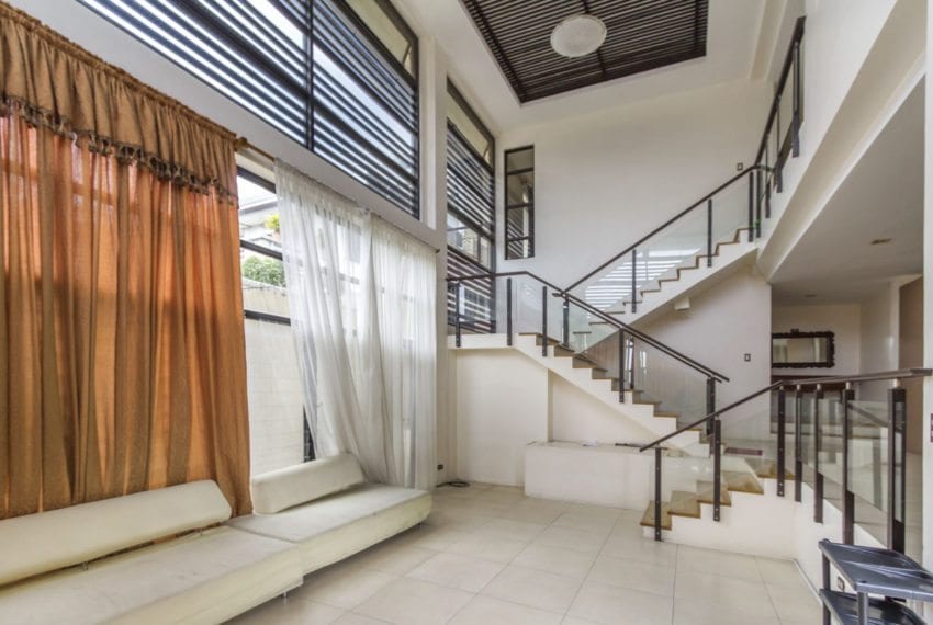 RH305 5 Bedroom House for Rent in Talamban Cebu City Cebu Grand