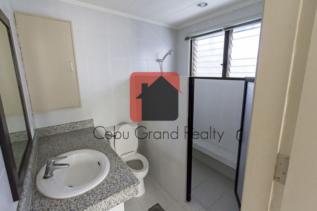 RHML48 4 Bedroom House for Rent in Maria Luisa Park Cebu Grand R