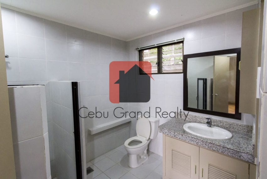 RHML48 4 Bedroom House for Rent in Maria Luisa Park Cebu Grand R