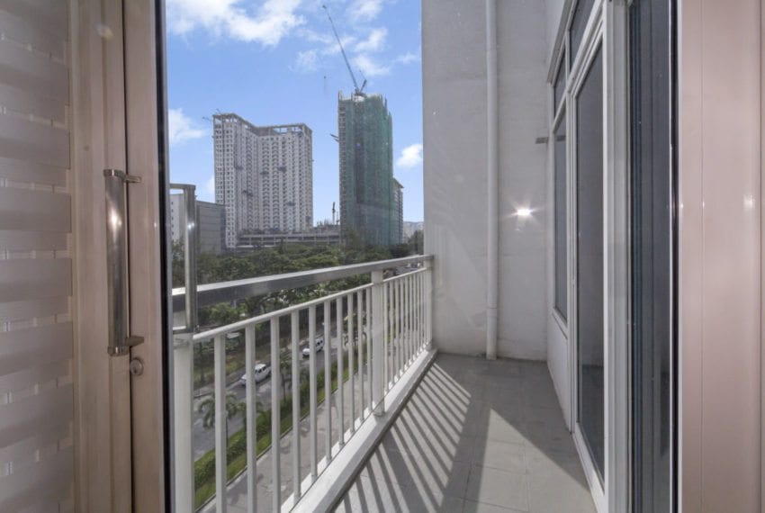 RC362 2 Bedroom Condo for Rent in 1016 Residences Cebu Business