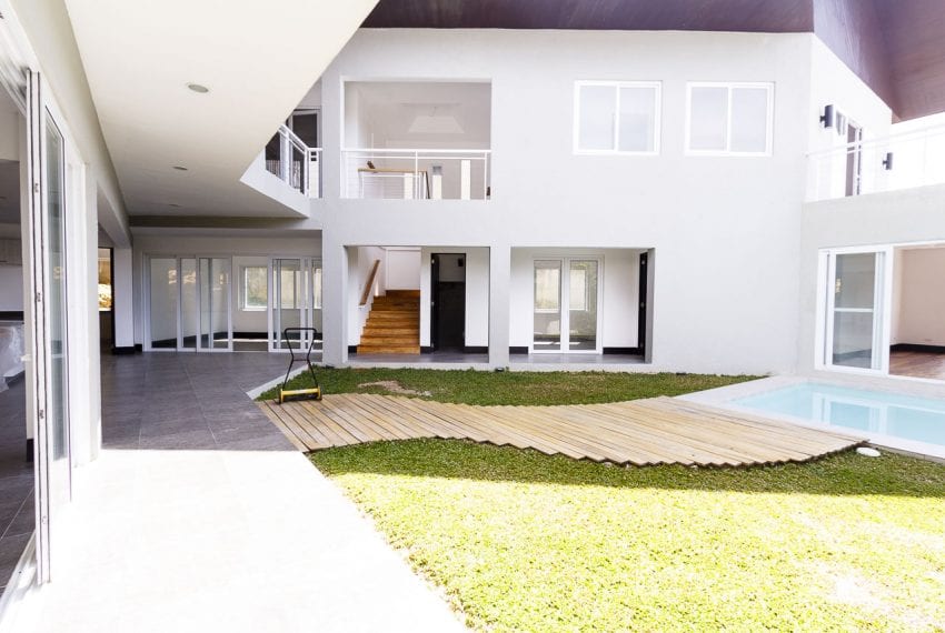 SRB102 New 4 Bedroom House for Sale in Maria Luisa Park Cebu Cit