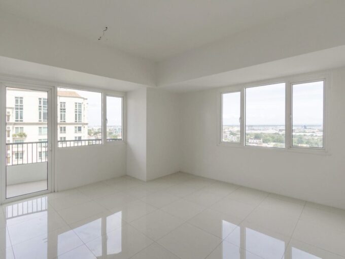 Condo for Sale in Calyx