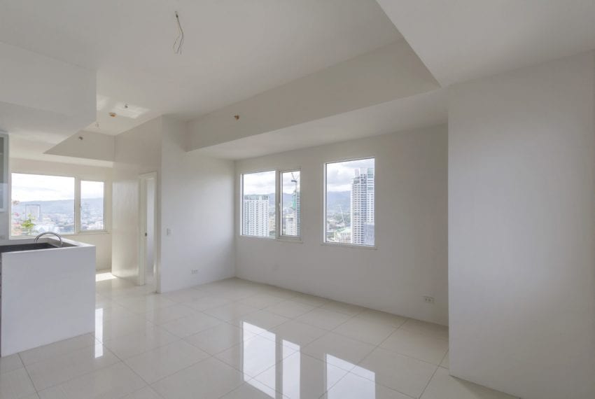 SRB126G 2 Bedroom Penthouse Condo for Sale in Calyx Residences C