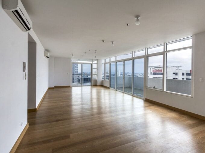 Penthouse for Rent