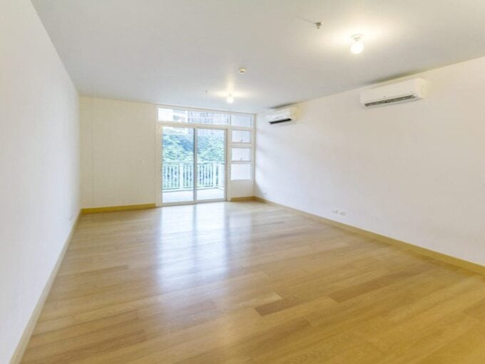 Condo for Sale in 1016 Residences