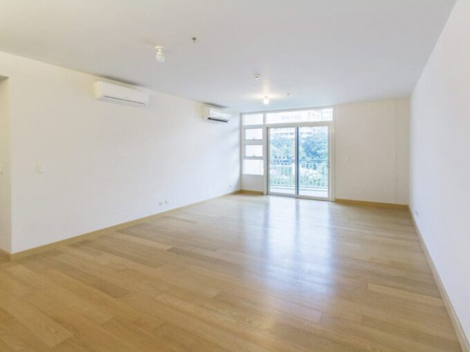 Condo for Sale in 1016 Residences
