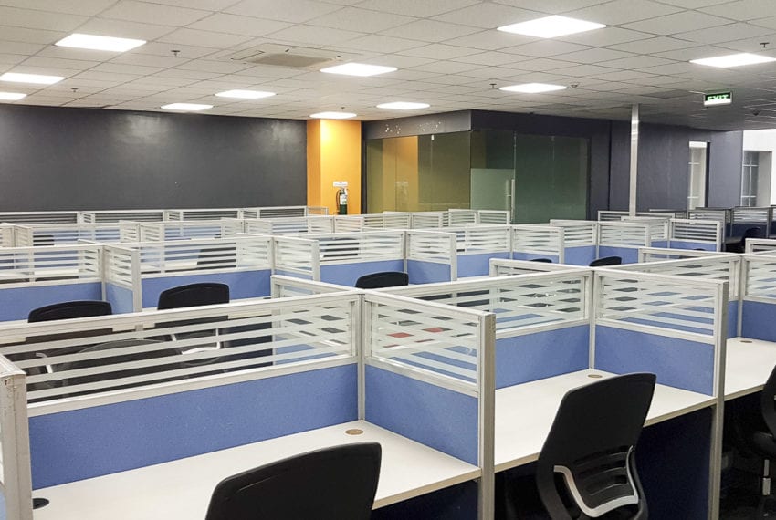 RCP156B 551 SqM Fitted Office Space for Rent in Cebu Business Pa