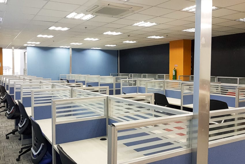RCP156C 450 SqM Fitted Office Space for Rent in Cebu Business Pa