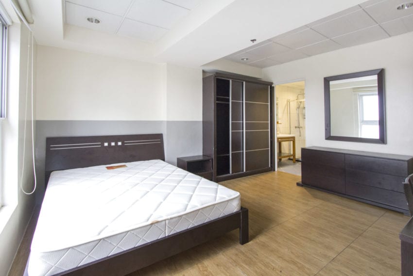 RCZ2 2 Bedroom Condo for Rent in Cebu Business Park Cebu Grand R