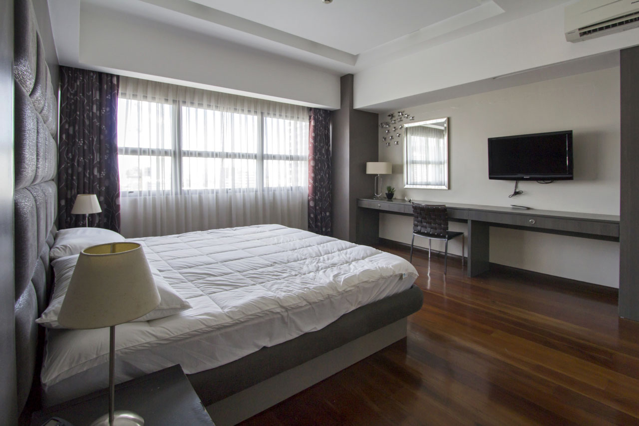RCAV4 2 Bedroom Condo for Rent in Cebu Business Park Avalon Cond