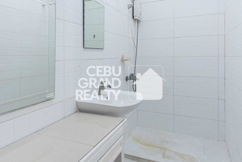 RHML92 6 Bedroom House with Swimming Pool for Rent in Maria Luisa Park - Cebu Grand Realty (14)
