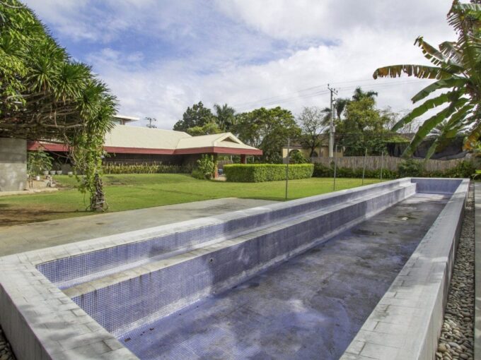 House for Rent in Maria Luisa