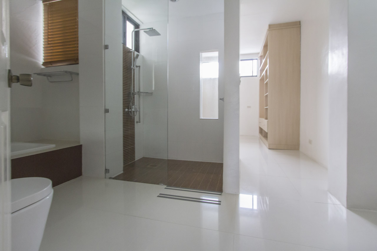 RHML26 4 Bedroom House for Rent in Maria Luisa Park Cebu Grand R