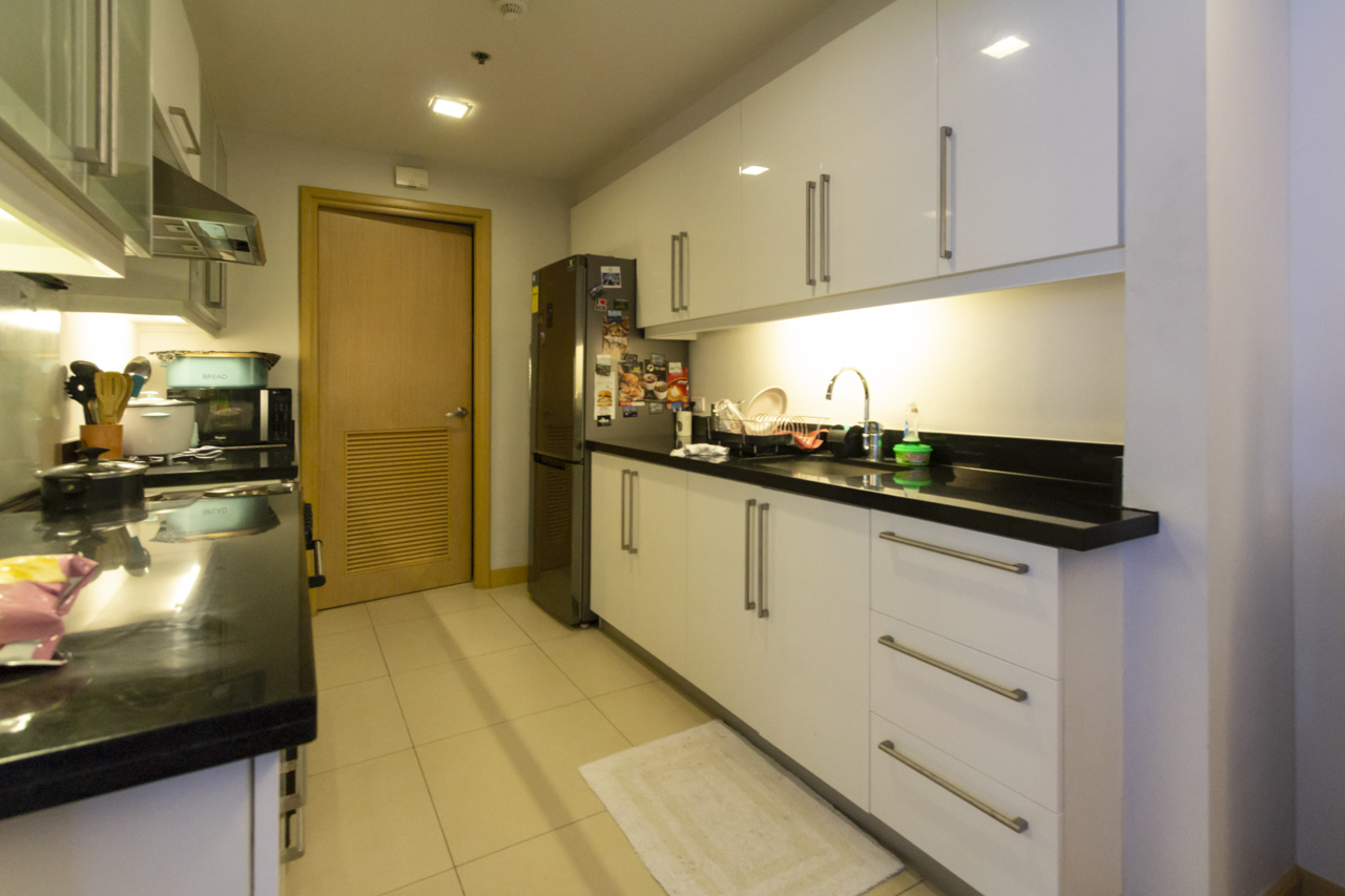 RCTS6 2 Bedroom Condo for Rent in 1016 Residences Cebu Grand Rea