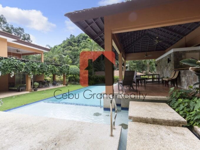 House for Rent in Maria Luisa Park