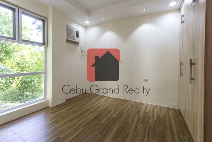 SRBML36 5 Bedroom House for Sale in Maria Luisa Park Cebu Grand