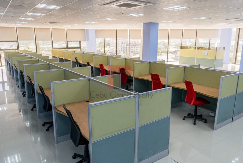 RCP175 302 SqM Furnished Office for Rent in Banilad Cebu Grand R
