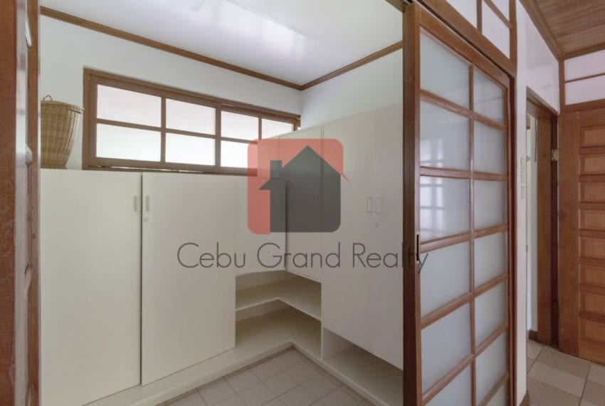 RHML58 5 Bedroom Hosue for Rent in Maria Luisa Park Cebu Grand R