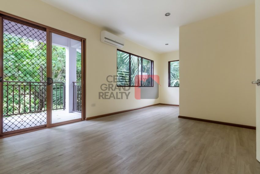 RHP4 4 Bedroom House for Rent in Banilad - Cebu Grand Realty