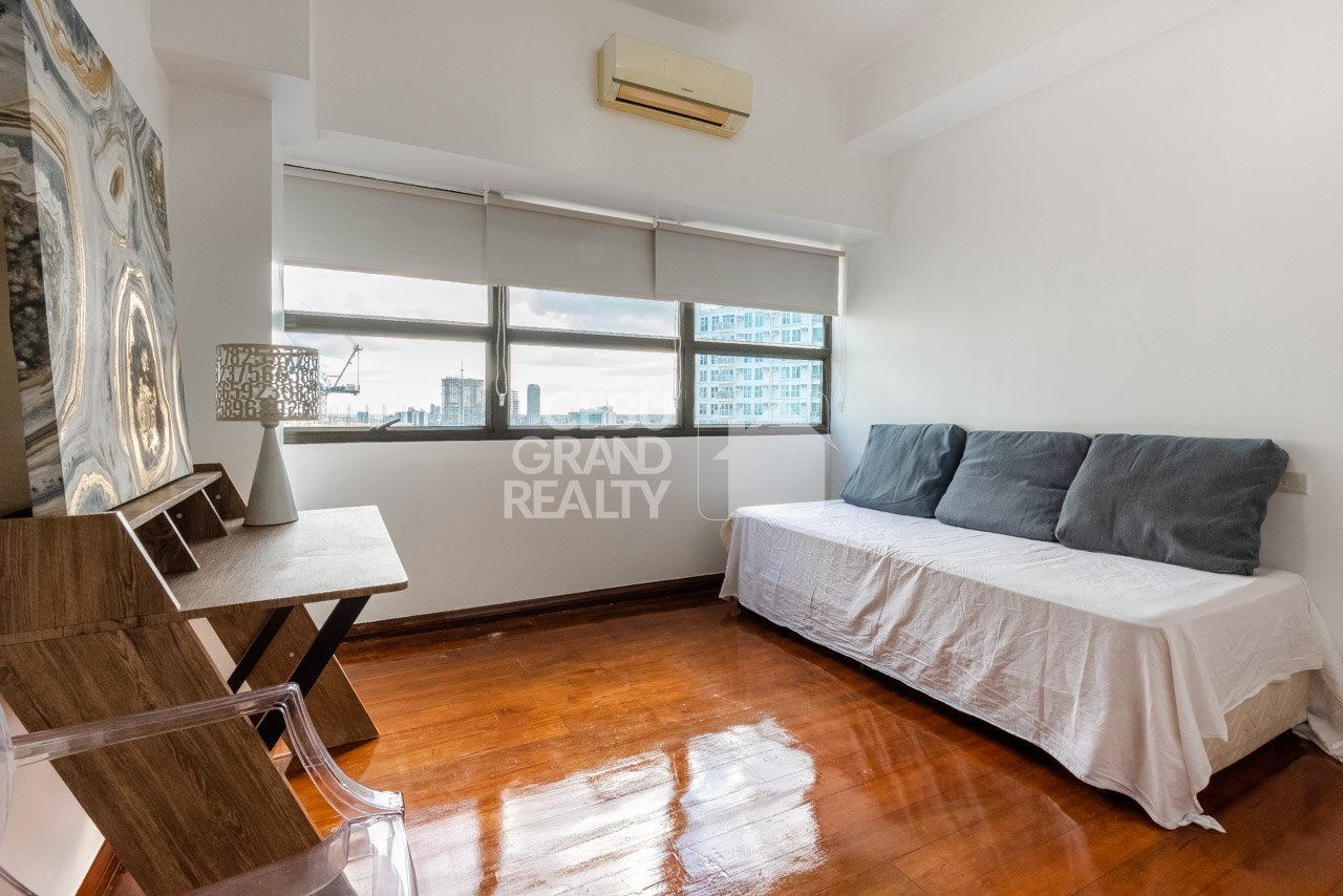 RCAV2 3 Bedroom Condo for Rent in Avalon Condominium - 17