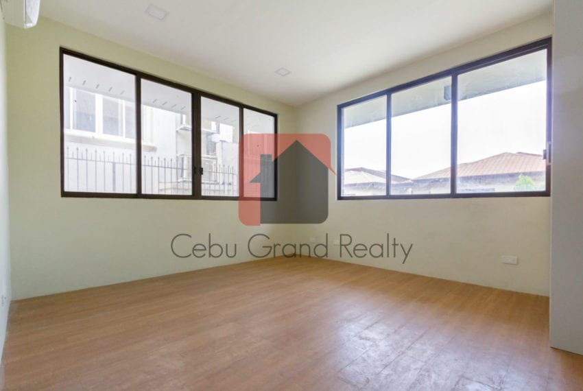 RHSMD3 New 3 Bedroom Duplex House for Rent in Banilad Cebu Grand