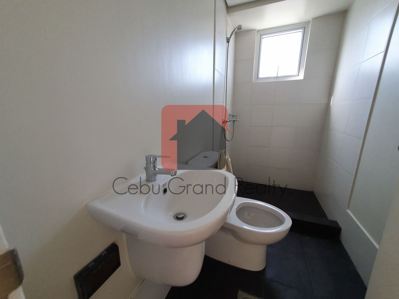 SRBSP2 2 Bedroom Condo for Sale in Cebu Business Park Cebu Grand Realty-10