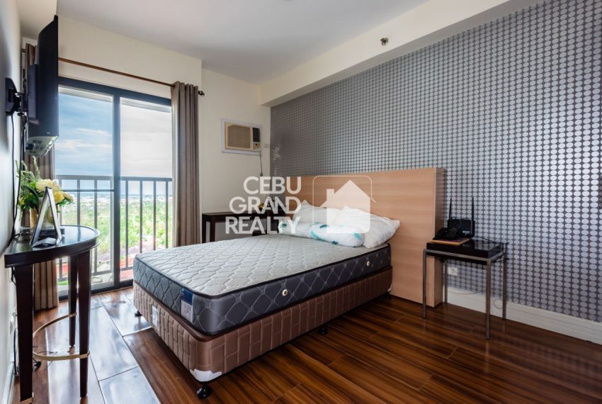 RCGR2 Furnished 2 Bedroom Condo for Rent near Cebu IT Park - Cebu Grand Realty (9)