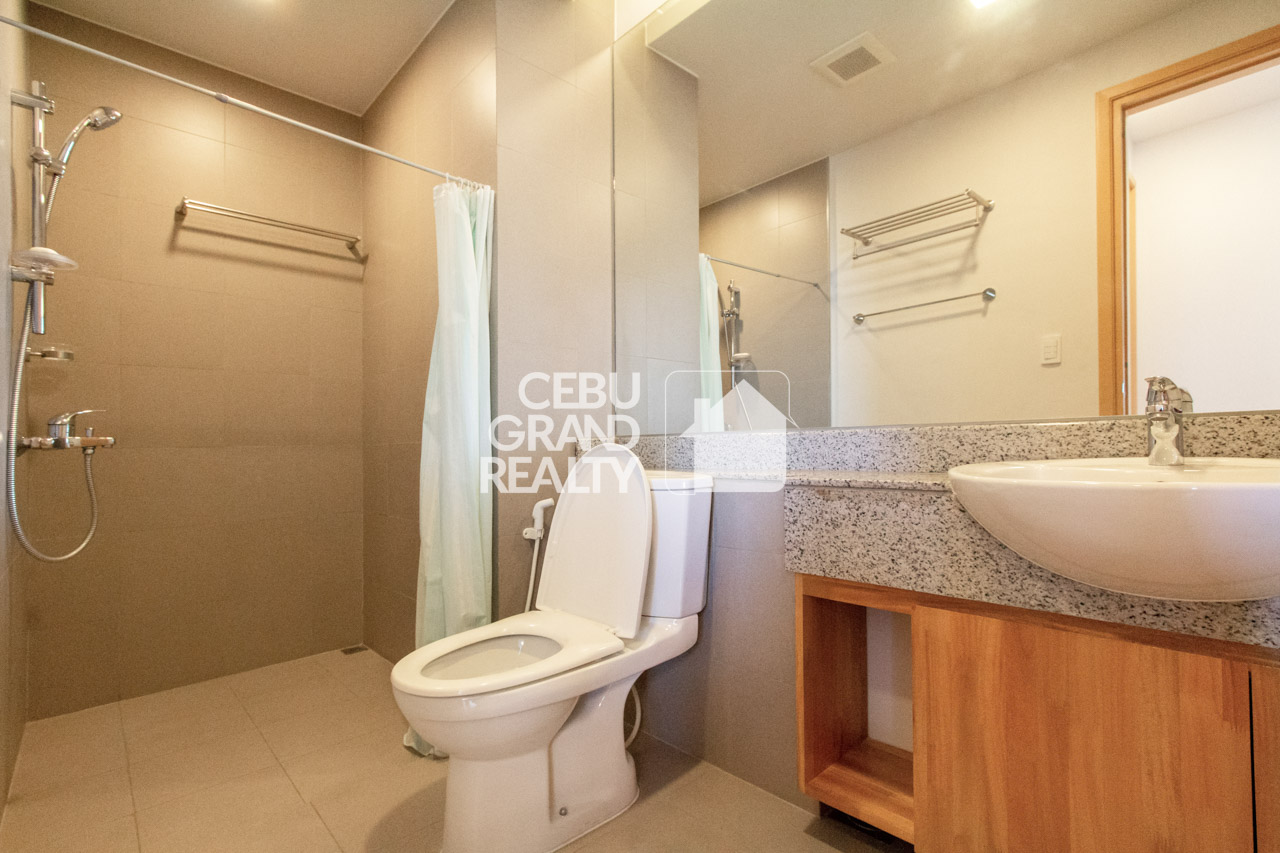 RCTS13 2 Bedroom Condo for Rent in Cebu Business Park Cebu Grand Realty-11