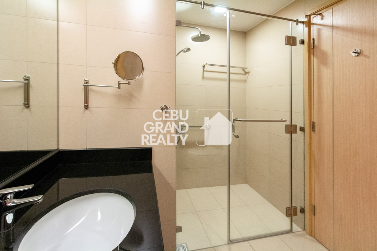 RCTS13 2 Bedroom Condo for Rent in Cebu Business Park Cebu Grand Realty-8