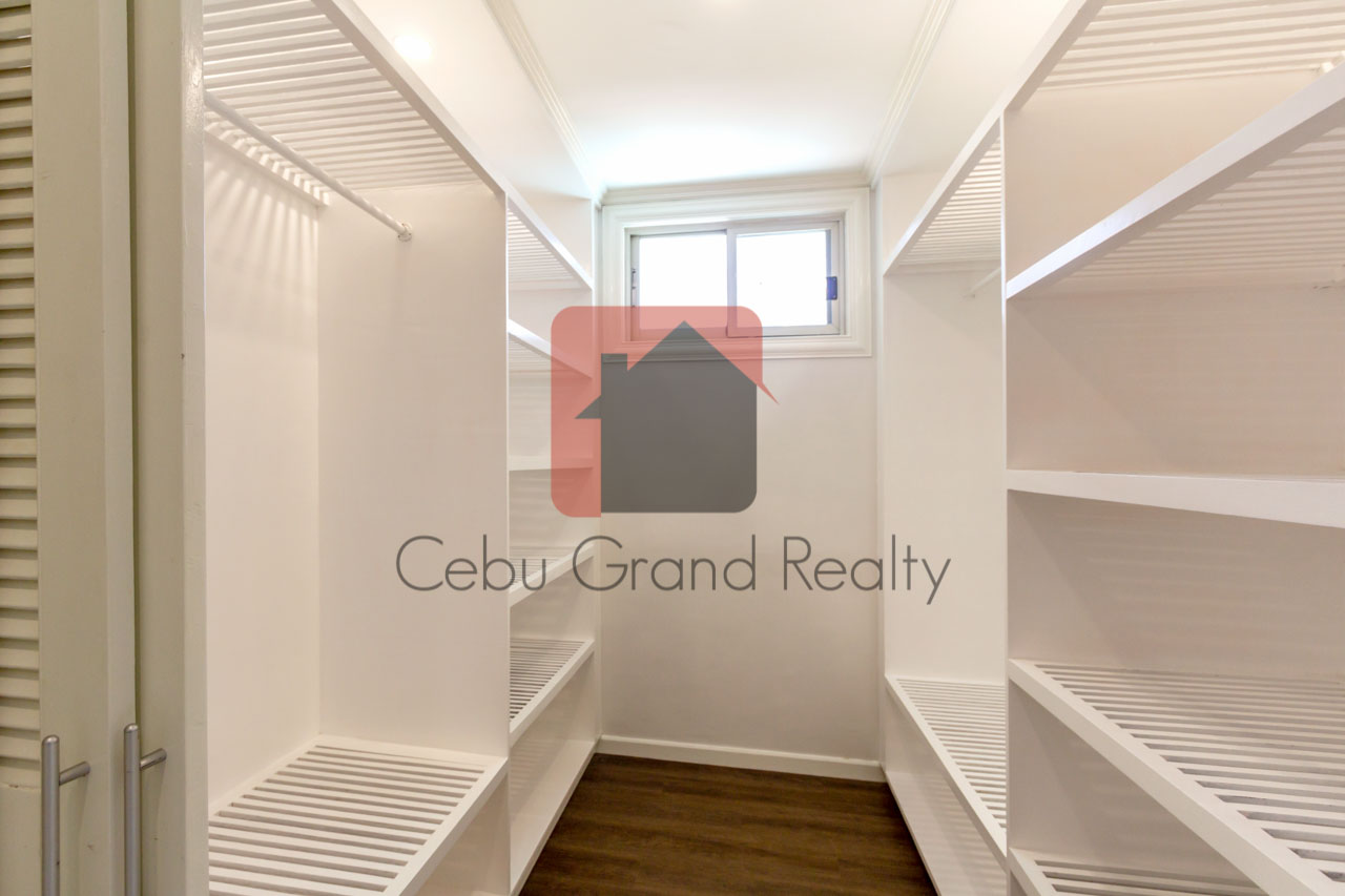 RHNT22 4 Bedroom House for Rent in North Town Homes Cebu Grand R
