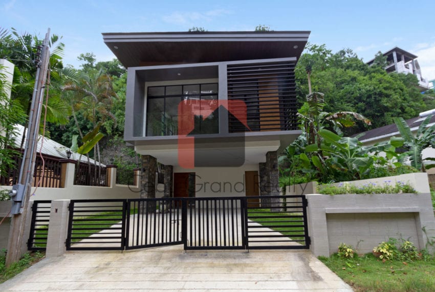 Brand New 3 Bedroom House for Sale in Maria Luisa Park