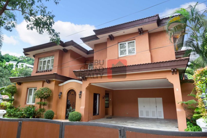 SRBML35 4 Bedroom House for Sale in Maria Luisa Park Cebu Grand
