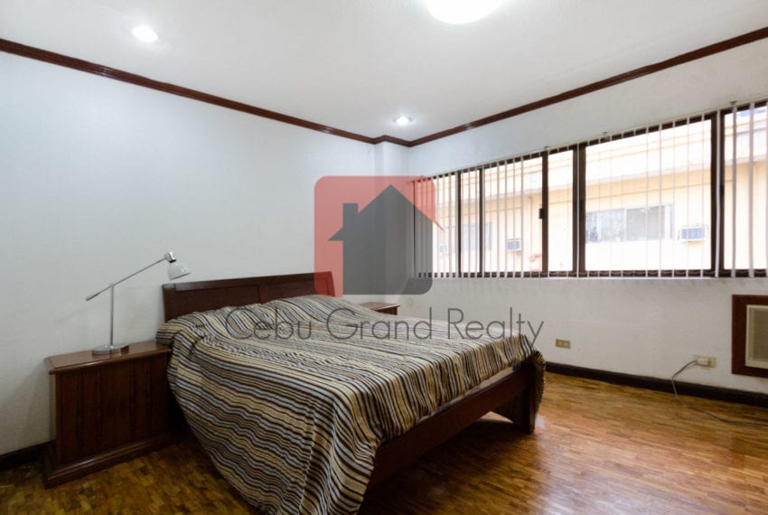 RCREC3 Spacious 2 Bedroom Condo for Rent in Banilad Cebu Grand R