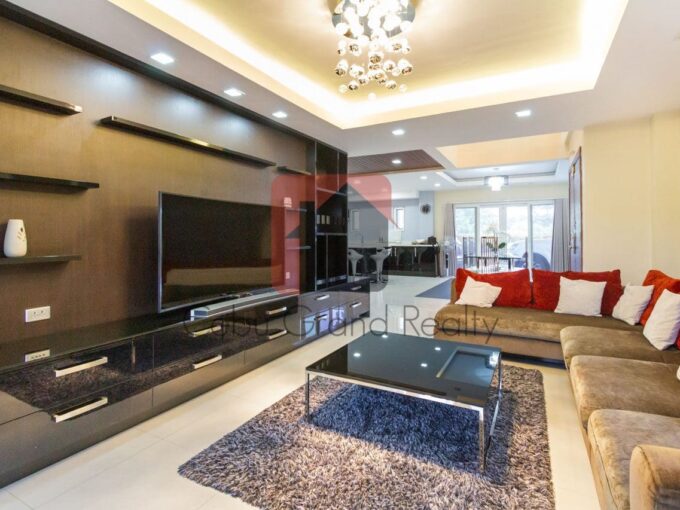 4 Bedroom House for Sale in Mactan