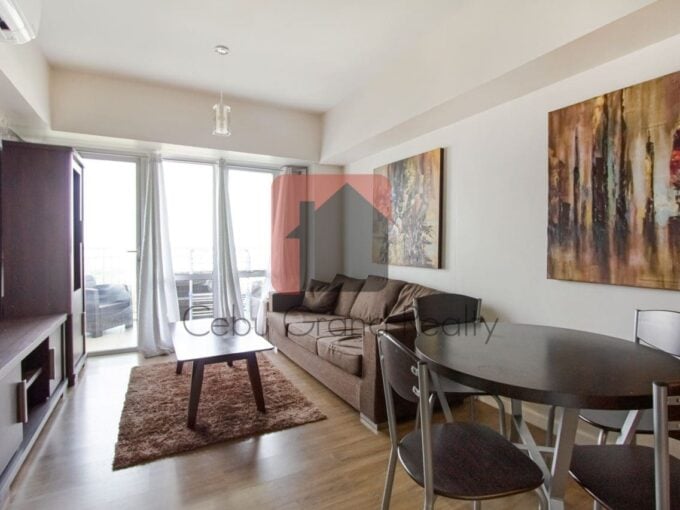 2 Bedroom Condo in Solinea