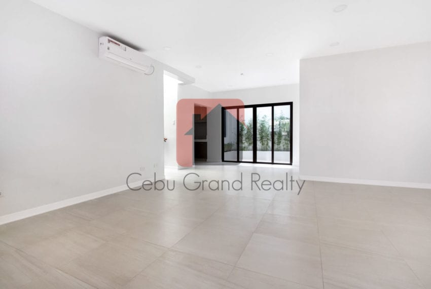 SRBSA2 Brand New 4 Bedroom Duplex House for Sale in Banilad Cebu