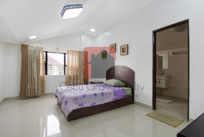 SRBSV1 5 Bedroom House for Sale in Mandaue - Cebu Grand Realty