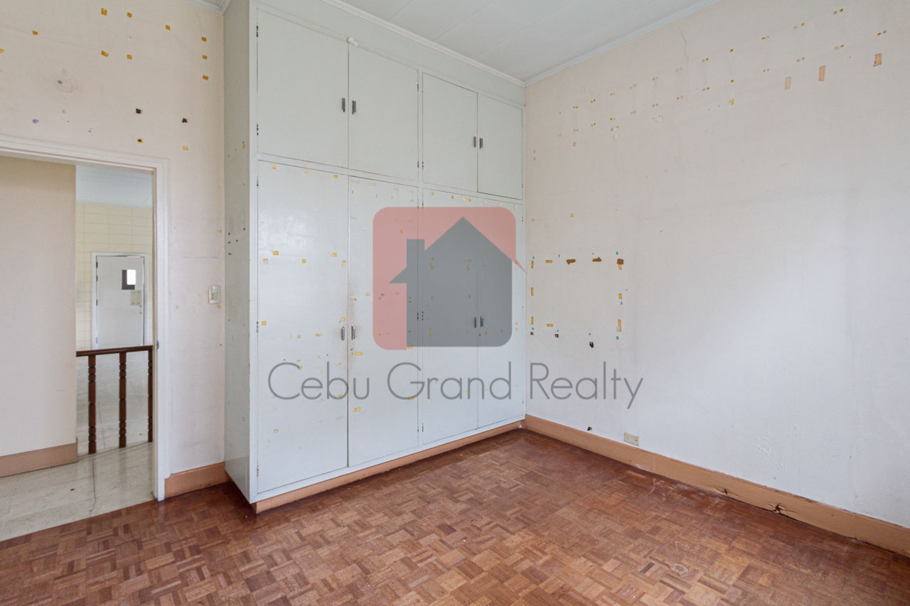 RHP9 Unfurnished 4 Bedroom House for Rent in Banilad Cebu Grand