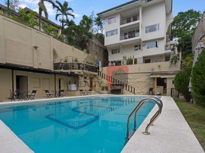 5 bedroom house in maria luisa