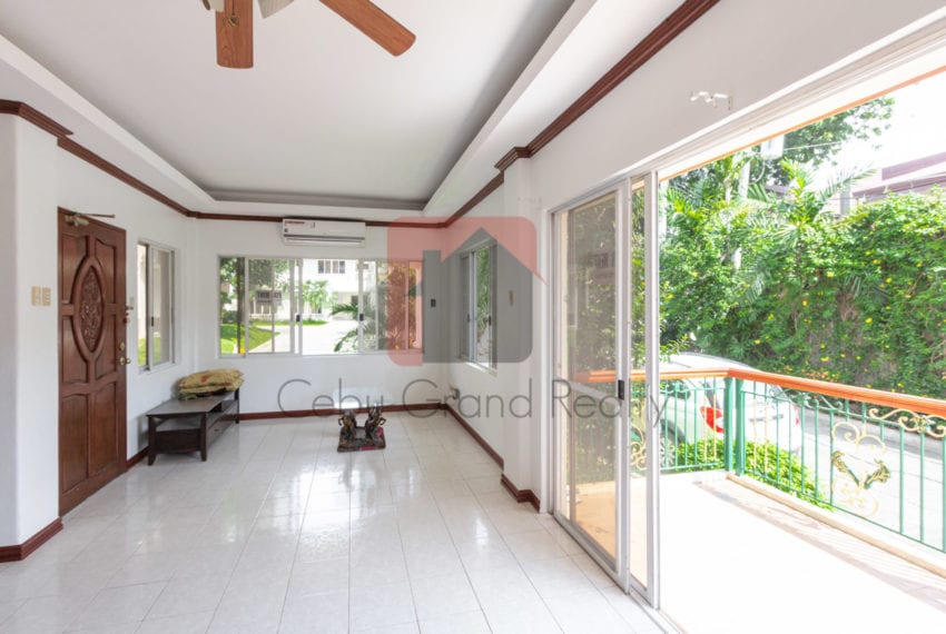 RHSF2 3 Bedroom House for Rent in Banilad Cebu Grand Realty
