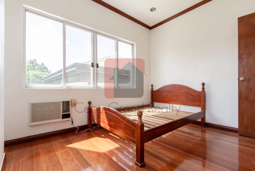 RHSF2 3 Bedroom House for Rent in Banilad Cebu Grand Realty