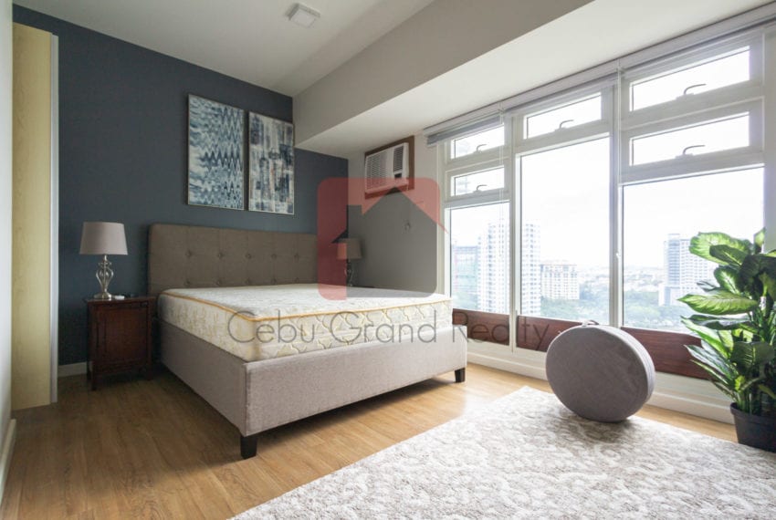 RCS14B Studio Condo for Rent in Solinea Towers Cebu Business Par